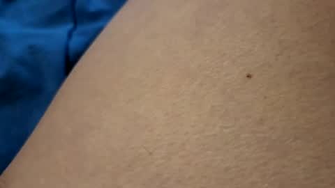 funtimesz143 online show from January 1, 11:40 pm