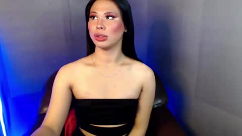 fuschiafucker online show from January 24, 11:45 pm