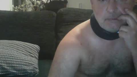 Snapshot of futbolin95 chatting on December 19, 1:39 am futbolin95 online show from December 19, 1:39 am