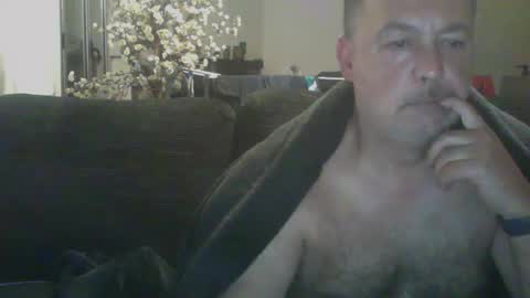 Snapshot of futbolin95 chatting on December 3, 5:26 am futbolin95 online show from December 3, 5:26 am