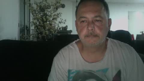 Snapshot of futbolin95 chatting on December 2, 6:05 pm futbolin95 online show from December 2, 6:05 pm