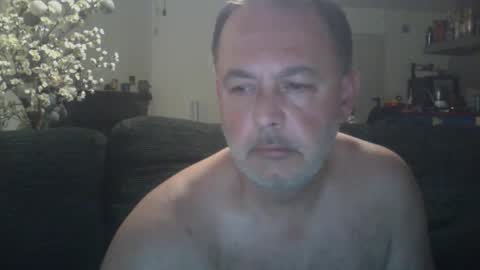 Snapshot of futbolin95 chatting on December 21, 8:32 pm futbolin95 online show from December 21, 8:32 pm