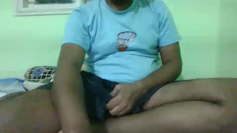 Snapshot of g0lu_ chatting on January 29, 7:22 pm Nunnu online show from January 29, 7:22 pm