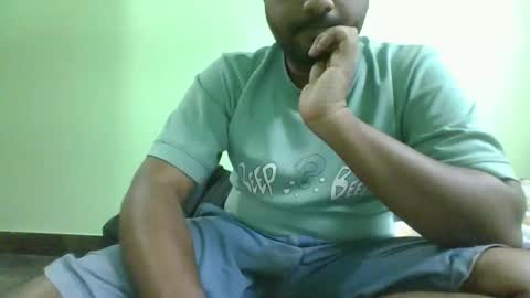 Snapshot of g0lu_ chatting on December 10, 11:00 am Nunnu online show from December 10, 11:00 am