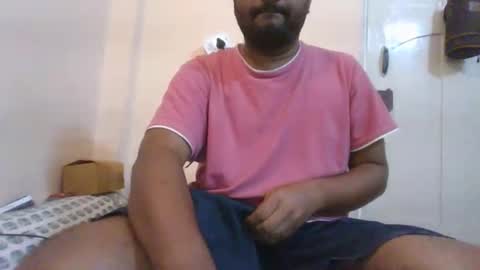 Snapshot of g0lu_ chatting on October 23, 3:30 am Nunnu online show from October 23, 3:30 am