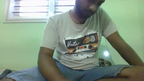 Snapshot of g0lu_ chatting on December 8, 1:30 am Nunnu online show from December 8, 1:30 am