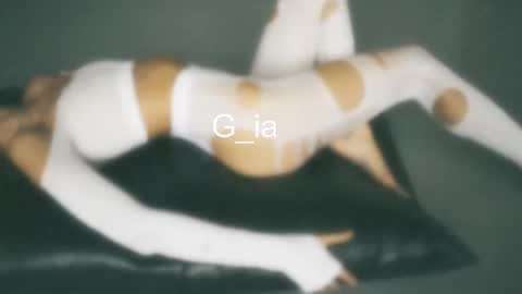 Snapshot of g_ia chatting on February 14, 6:08 pm G online show from February 14, 6:08 pm