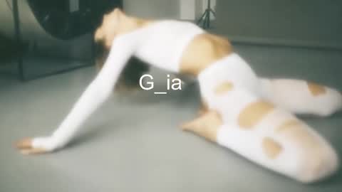 Snapshot of g_ia chatting on March 8, 7:09 pm G online show from March 8, 7:09 pm