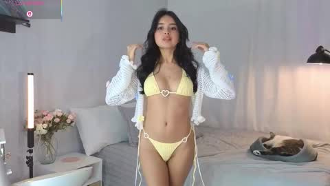 Gaby online show from October 18, 11:20 pm