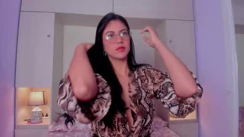  Gabby  online show from February 4, 12:09 pm