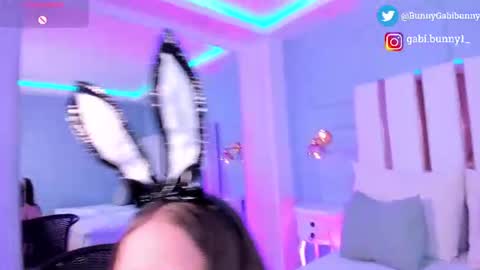 Gabi  online show from July 16, 6:44 pm