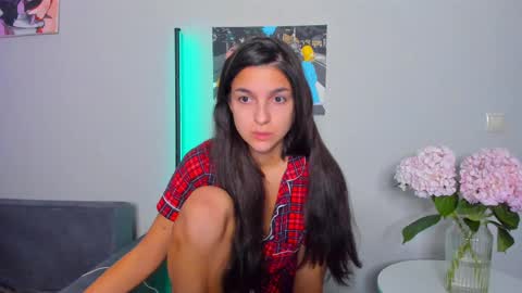 Snapshot of gabri_baby chatting on March 4, 10:57 am The next stream in car 1 december 10pm time in France online show from March 4, 10:57 am