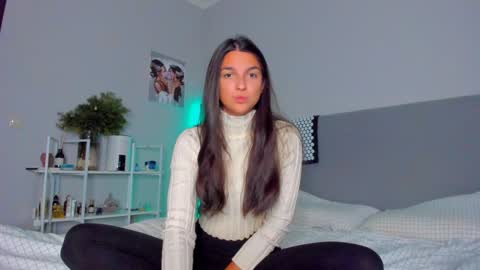 Snapshot of gabri_baby chatting on December 16, 8:26 pm The next stream in car 1 december 10pm time in France online show from December 16, 8:26 pm