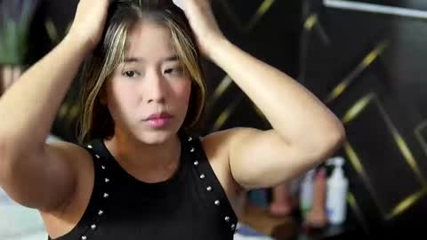 Gabriela salgado online show from September 25, 10:55 am