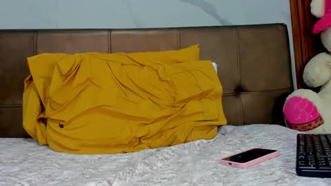 Snapshot of gabrielahot75 chatting on February 26, 2:05 pm gabrielahot75 online show from February 26, 2:05 pm