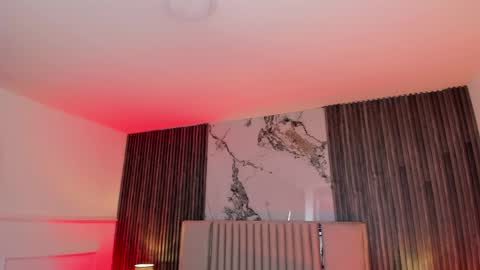 Gabriela Kassi online show from April 25, 1:41 pm