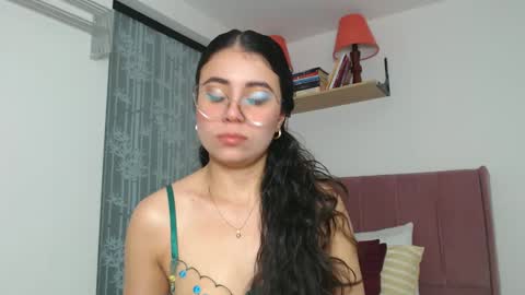 Snapshot of gabrielarossa chatting on January 24, 2:19 pm GabrielaRossa online show from January 24, 2:19 pm