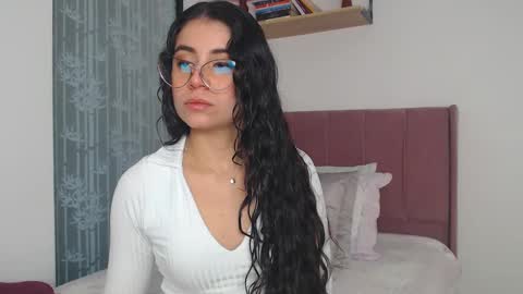 Snapshot of gabrielarossa chatting on February 20, 1:30 pm GabrielaRossa online show from February 20, 1:30 pm
