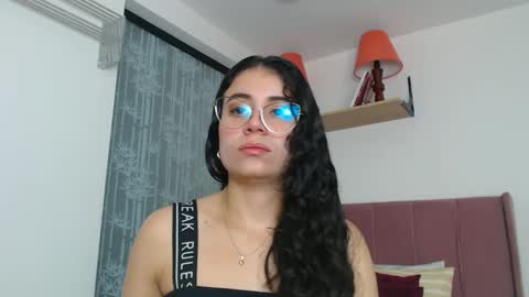 Snapshot of gabrielarossa chatting on January 16, 1:25 pm GabrielaRossa online show from January 16, 1:25 pm