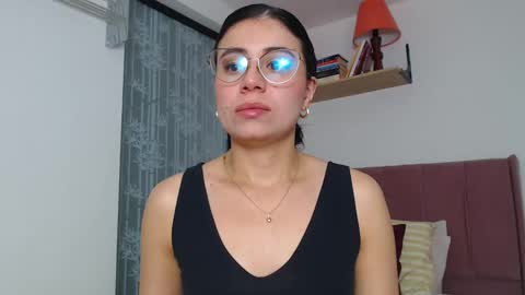 Snapshot of gabrielarossa chatting on January 25, 12:47 pm GabrielaRossa online show from January 25, 12:47 pm