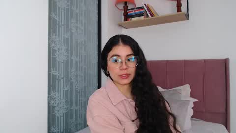 Snapshot of gabrielarossa chatting on March 12, 3:07 pm GabrielaRossa online show from March 12, 3:07 pm
