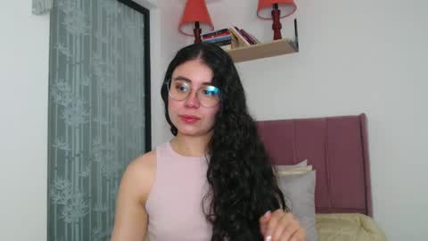 Snapshot of gabrielarossa chatting on February 8, 2:49 pm GabrielaRossa online show from February 8, 2:49 pm