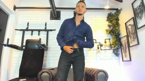 Snapshot of gabrieldraven chatting on September 8, 7:13 pm gabrieldraven online show from September 8, 7:13 pm