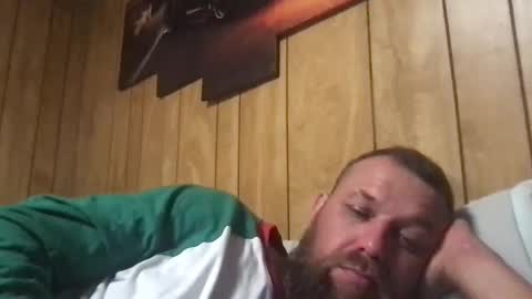 Snapshot of gabriell85 chatting on December 5, 2:15 am the witchman online show from December 5, 2:15 am