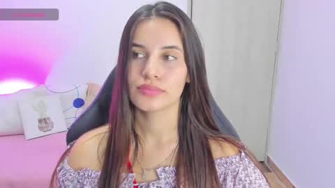 Snapshot of gaby_olsen chatting on February 21, 10:26 pm Gabriela online show from February 21, 10:26 pm