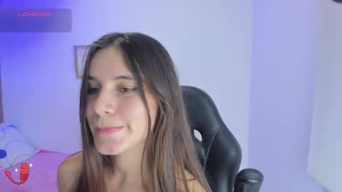 Snapshot of gaby_olsen chatting on January 18, 12:13 am Gabriela online show from January 18, 12:13 am
