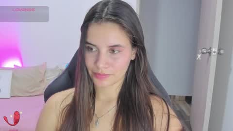 Snapshot of gaby_olsen chatting on February 11, 1:10 am Gabriela online show from February 11, 1:10 am