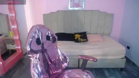Gaby  online show from December 30, 4:09 am