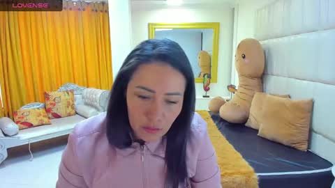 Snapshot of gaby_trent chatting on March 5, 12:44 pm gabriela online show from March 5, 12:44 pm