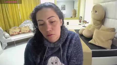 Snapshot of gaby_trent chatting on February 13, 2:20 pm gabriela online show from February 13, 2:20 pm