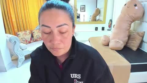 gabriela online show from October 7, 4:14 pm