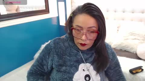 Snapshot of gaby_trent chatting on February 24, 3:42 pm gabriela online show from February 24, 3:42 pm