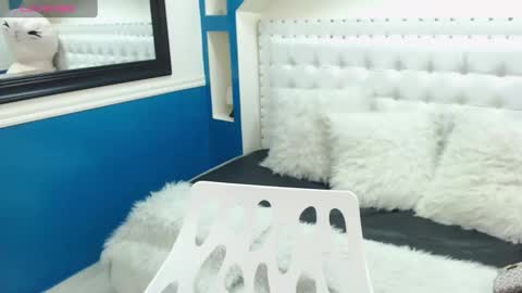 Snapshot of gaby_trent chatting on February 21, 9:11 pm gabriela online show from February 21, 9:11 pm