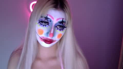 gabygumms online show from April 10, 3:39 pm