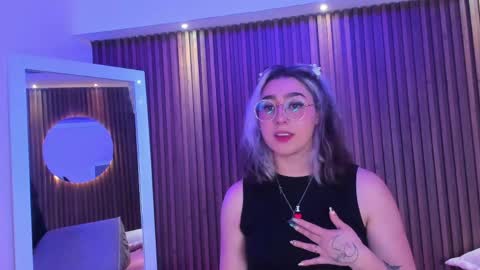 gabyrose9 online show from April 6, 7:59 pm