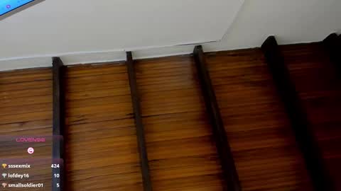 Gaby Vega  online show from January 5, 5:27 pm