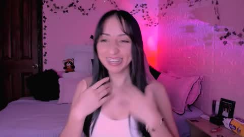 gabyye capprins online show from November 4, 1:40 am