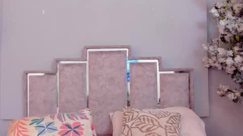 gabyyjones online show from March 2, 11:18 am