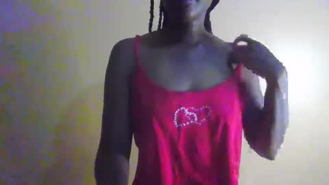 Snapshot of gada_charm chatting on February 26, 7:02 am Gada online show from February 26, 7:02 am