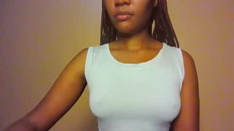 Snapshot of gada_charm chatting on September 22, 6:06 am Gada online show from September 22, 6:06 am