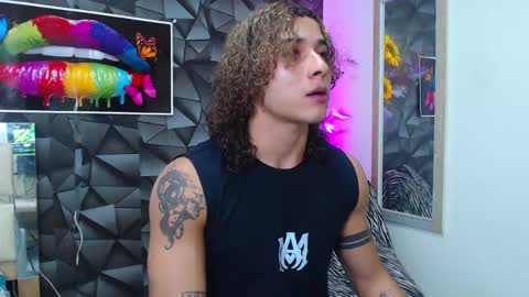 Snapshot of gael__david chatting on February 26, 2:41 am Gael online show from February 26, 2:41 am