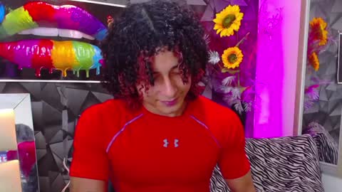 Snapshot of gael__david chatting on February 1, 4:14 am Gael online show from February 1, 4:14 am