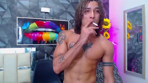 Snapshot of gael__david chatting on February 27, 7:41 am Gael online show from February 27, 7:41 am