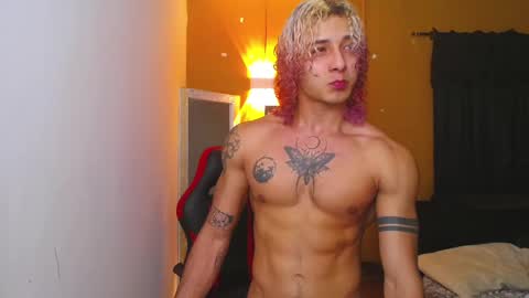 Snapshot of gael__david chatting on February 9, 11:58 am Gael online show from February 9, 11:58 am