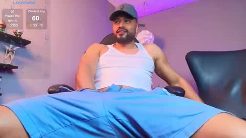 Gael Meneses online show from September 13, 1:46 pm