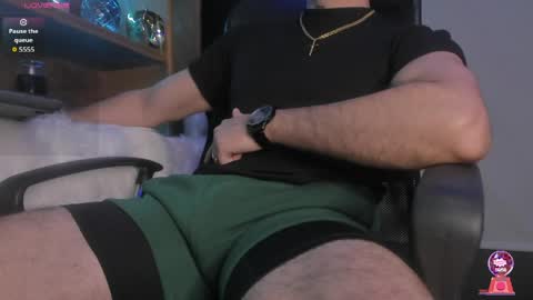 Gael Williams online show from April 10, 1:44 am